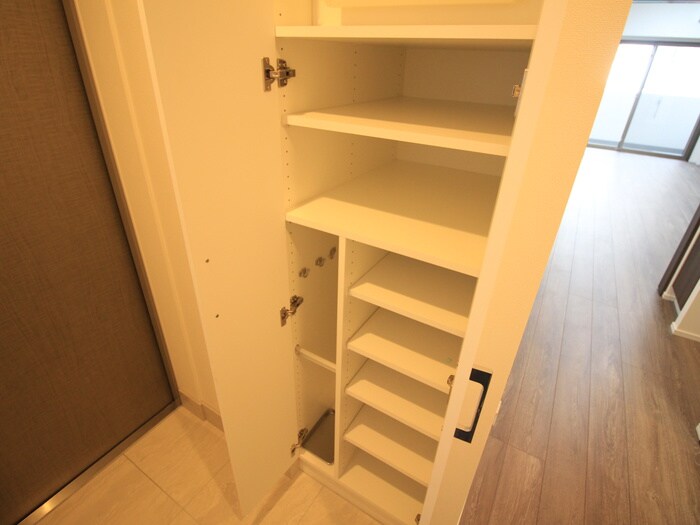 物件内観写真20　(靴箱)