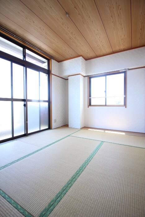 物件内観写真9　(居室)