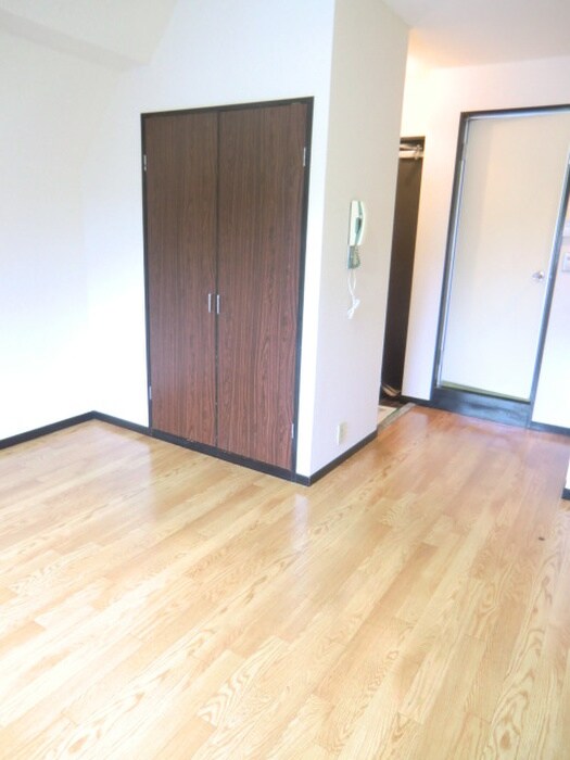 物件内観写真11　(居室)