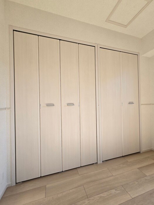 物件内観写真13　(収納)