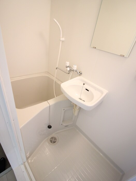 物件内観写真9　(バス／シャワールーム等)