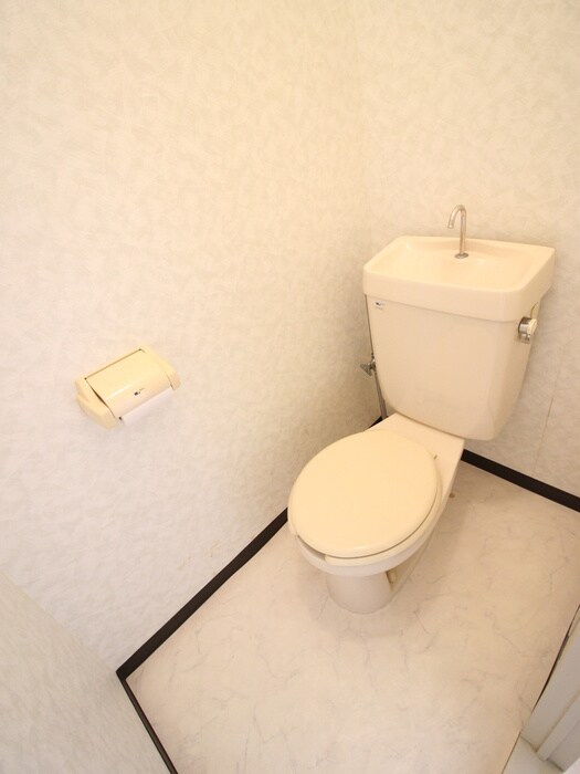 物件内観写真10　(トイレ)