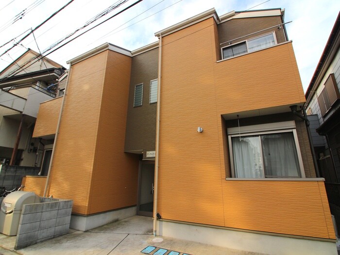 物件外観写真2　(外観写真)