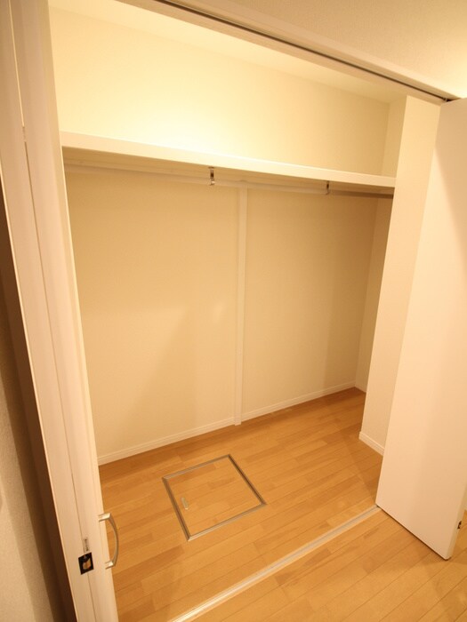 物件内観写真9　(収納)