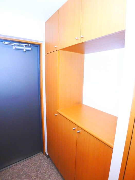 物件内観写真18　(靴箱)