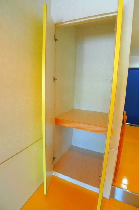 物件内観写真10　(収納)