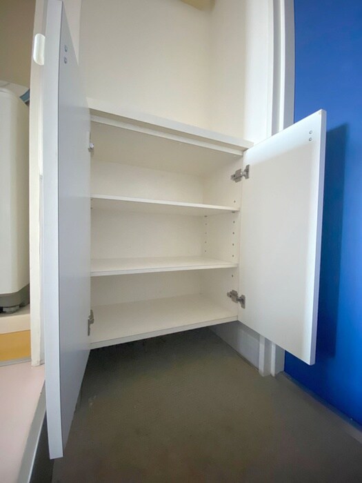 物件内観写真17　(玄関)