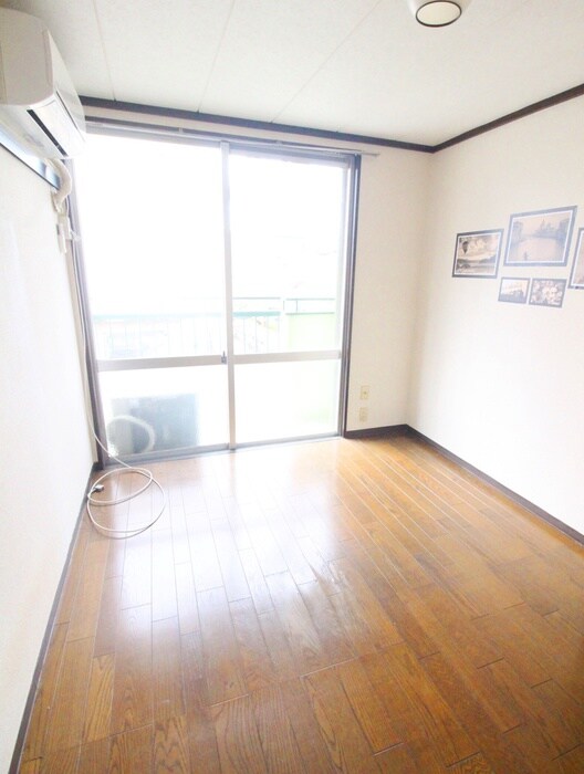 物件内観写真21　(居室)
