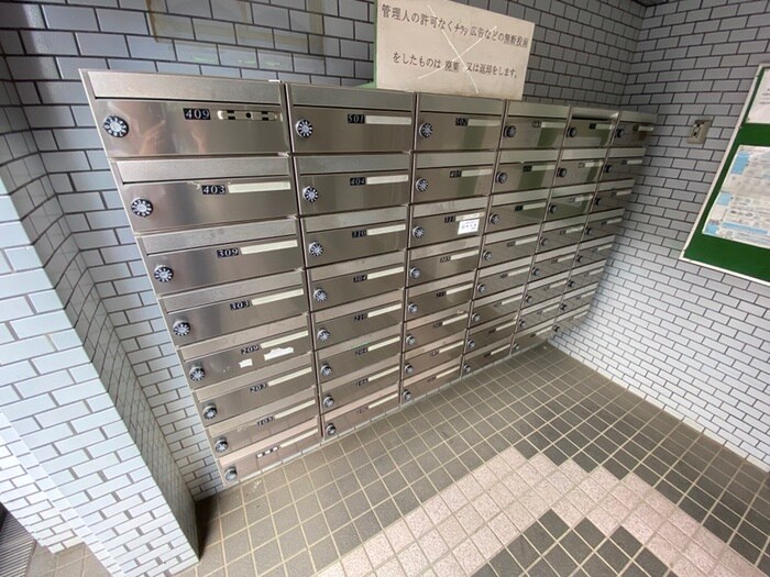 物件外観写真4　(建物設備)