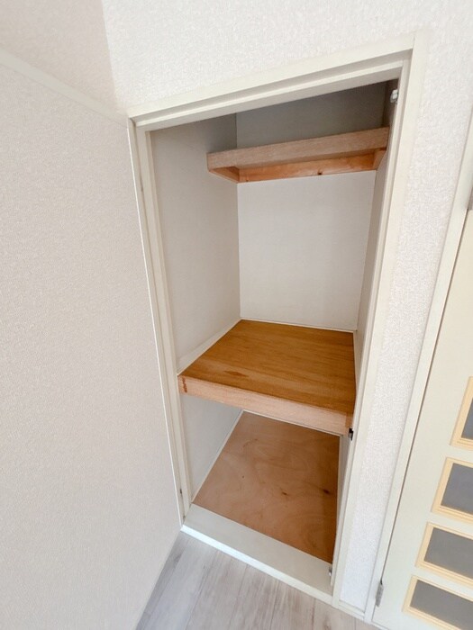 物件内観写真10　(収納)