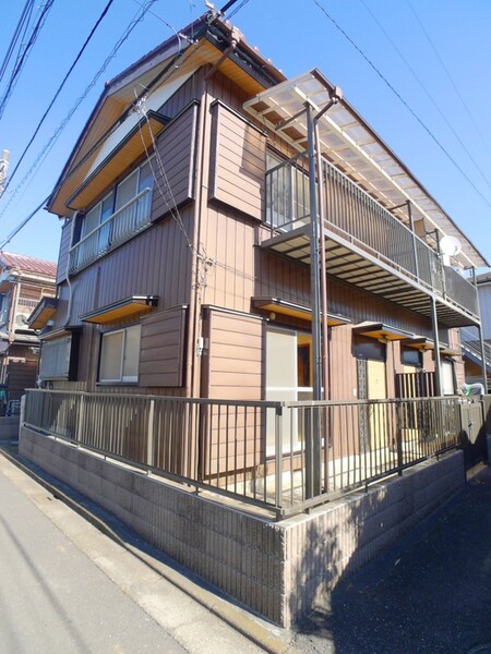 テラスハウス市川外観写真