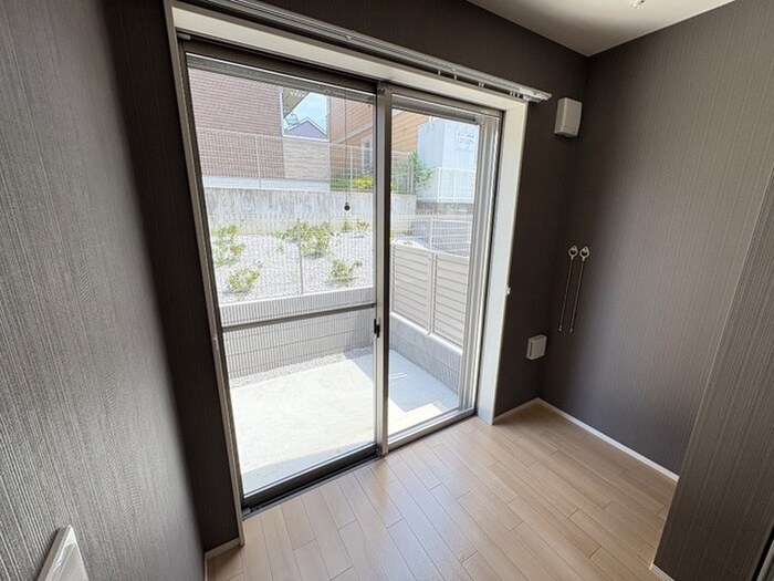 物件内観写真8　(内観写真)