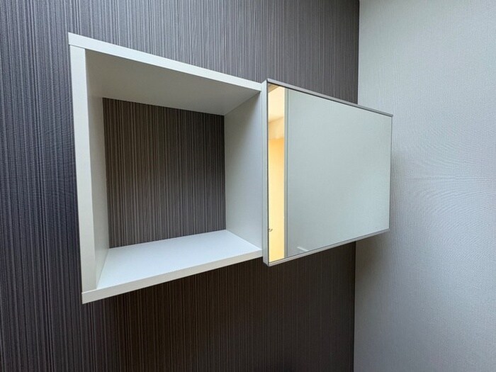 物件内観写真16　(廊下)