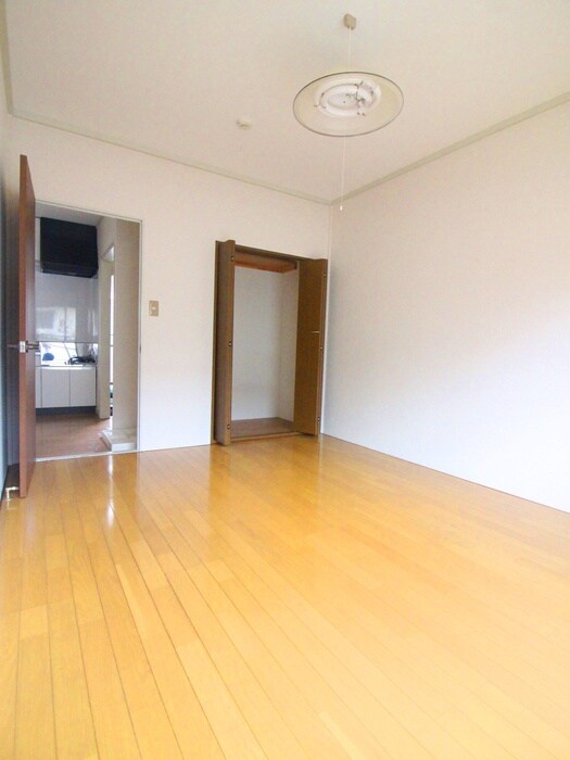 物件内観写真21　(居室)