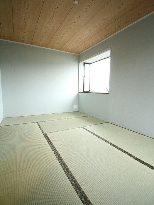 物件内観写真9　(居室)