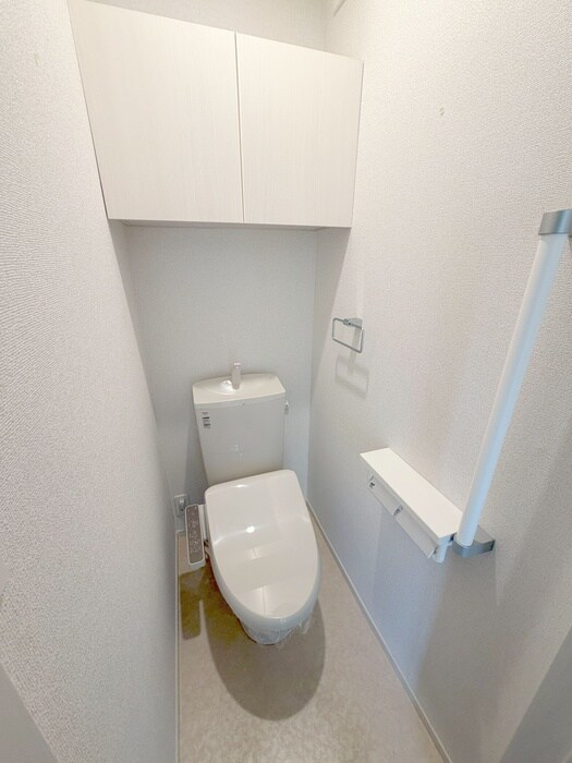 物件内観写真13　(トイレ)