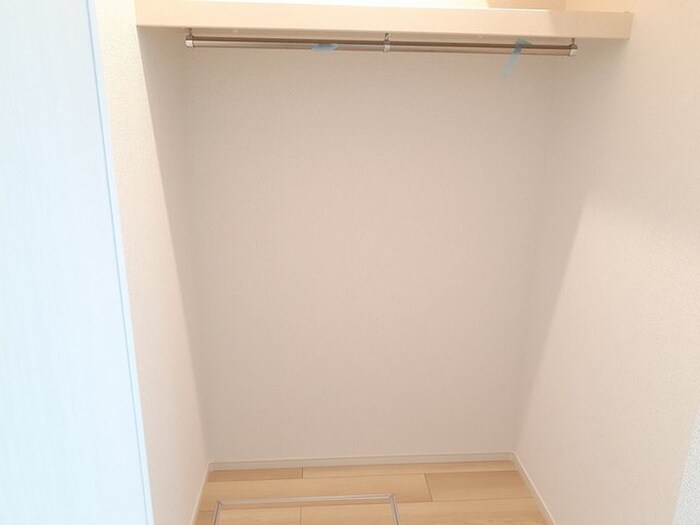 物件内観写真19　(収納)