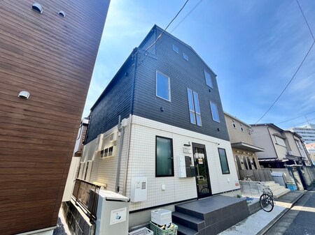 GARDEN　HILLS　XI外観写真