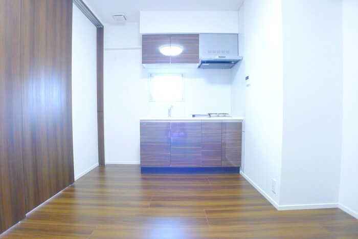 物件内観写真18　(居室)