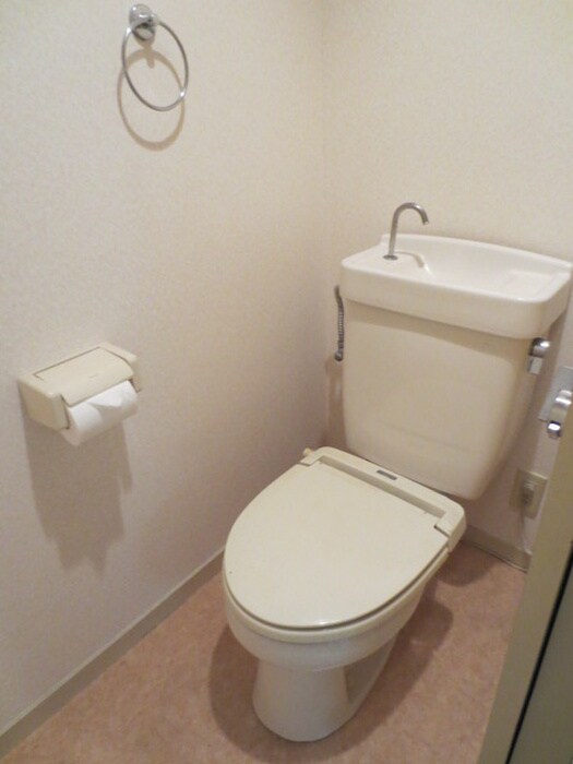 物件内観写真13　(トイレ)