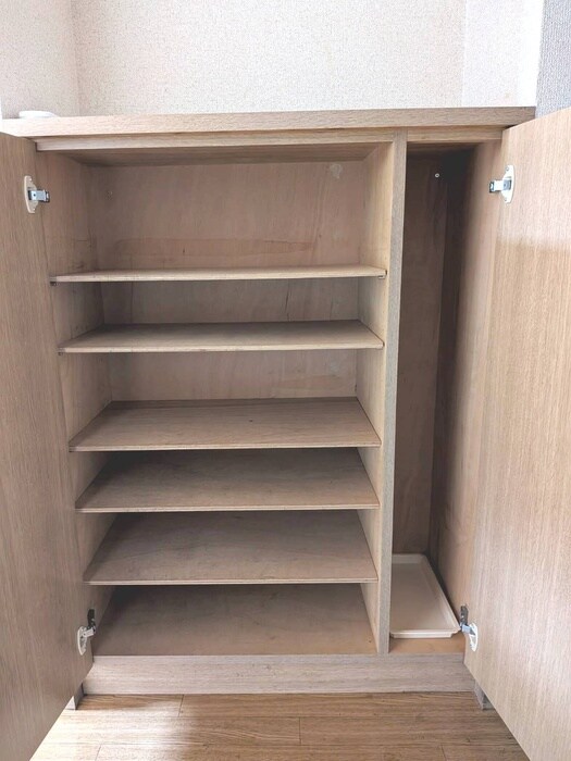 物件内観写真20　(靴箱)