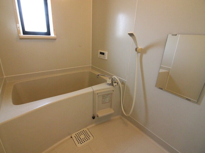 物件内観写真11　(バス／シャワールーム等)