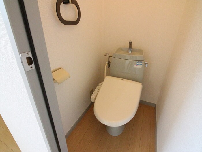 物件内観写真12　(トイレ)