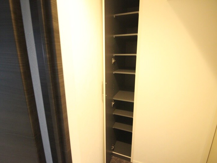 物件内観写真17　(靴箱)