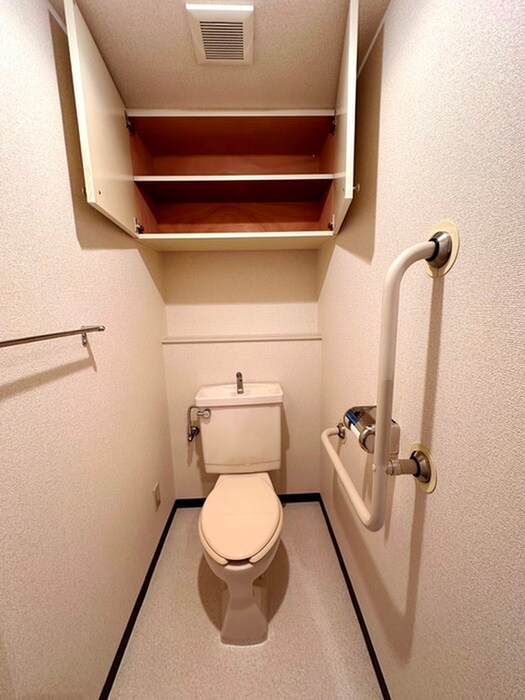 物件内観写真9　(トイレ)