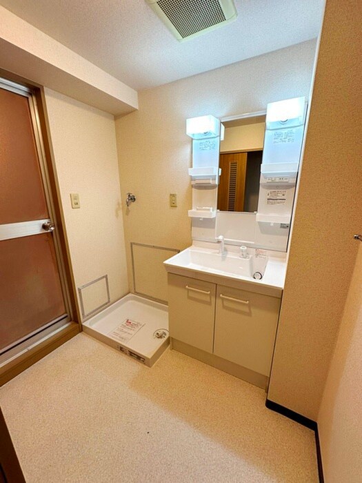 物件内観写真10　(洗面)