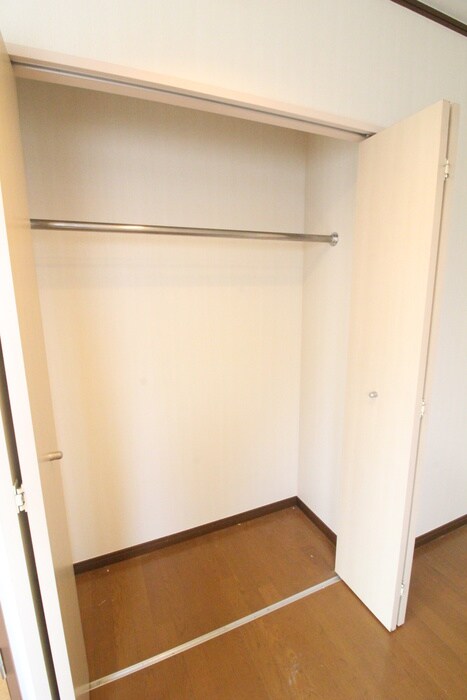 物件内観写真17　(収納)