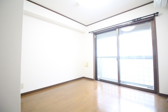 物件内観写真19　(居室)