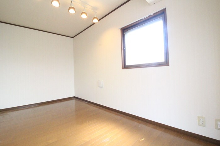 物件内観写真22　(居室)