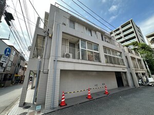 ペリエ白金外観写真