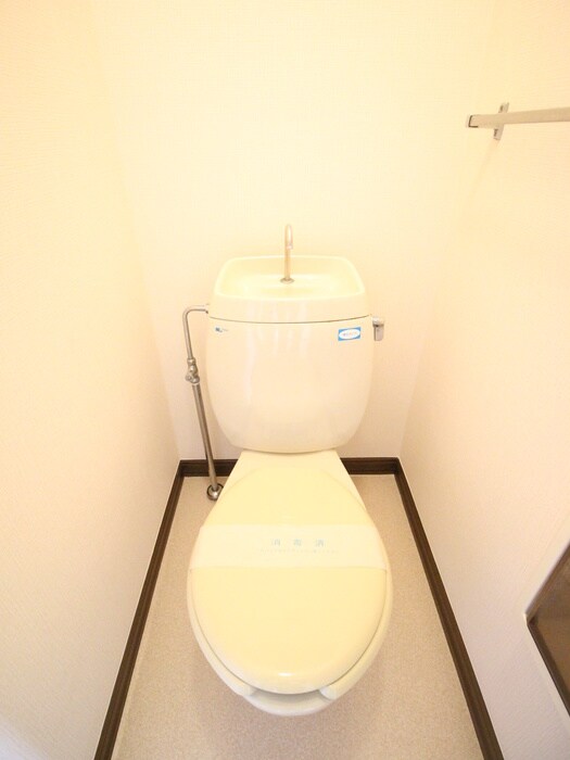 物件内観写真13　(トイレ)