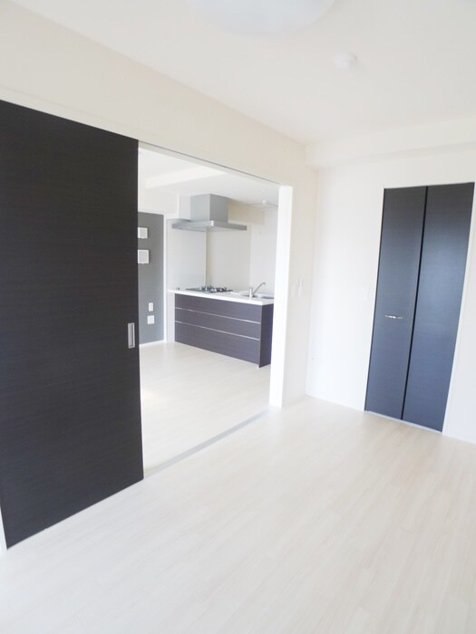 物件内観写真10　(居室)