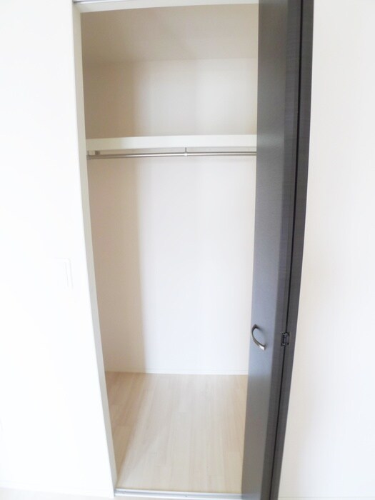 物件内観写真15　(収納)