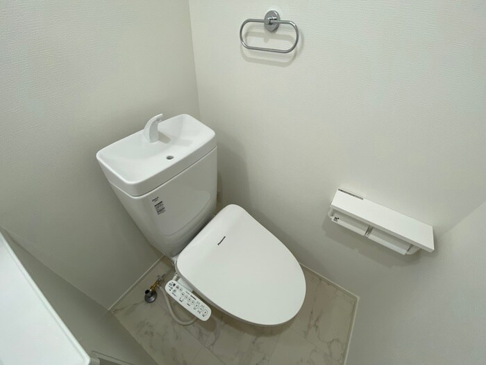 物件内観写真17　(トイレ)