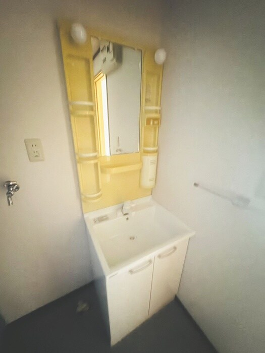 物件内観写真13　(洗面)