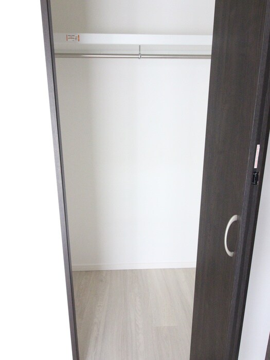 物件内観写真13　(収納)