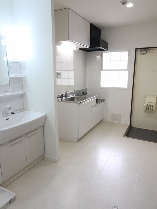 物件内観写真17　(内観写真)