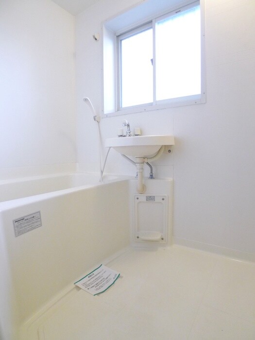 物件内観写真13　(バス／シャワールーム等)