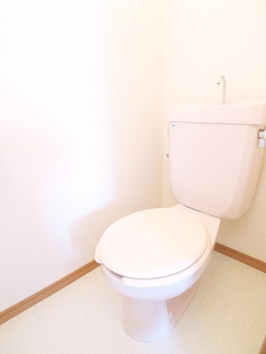 物件内観写真15　(トイレ)