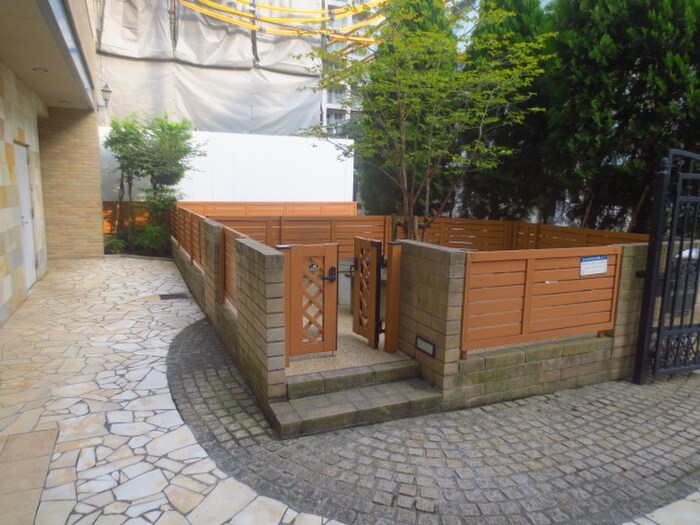 物件外観写真2　(建物設備)