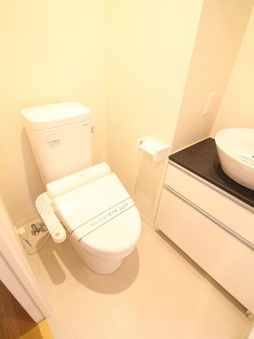 物件内観写真12　(トイレ)