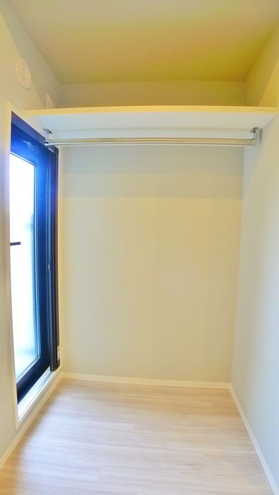 物件内観写真11　(収納)