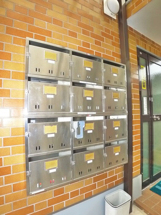 物件外観写真6　(建物設備)