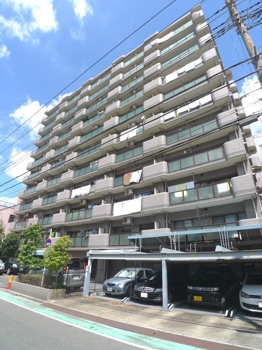 物件外観写真4　(駐車場)