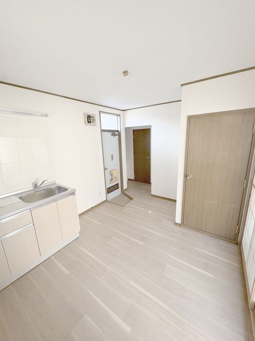 物件内観写真6　(居室)