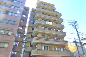 ロイヤルハイツダイノソー外観写真